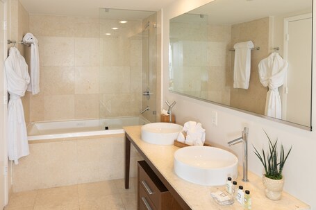 Miami Vacation Rentals Brickell - Image 352