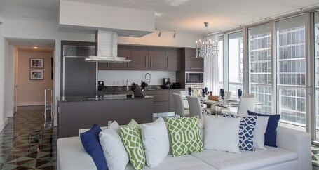 Miami Vacation Rentals Brickell - Image 349