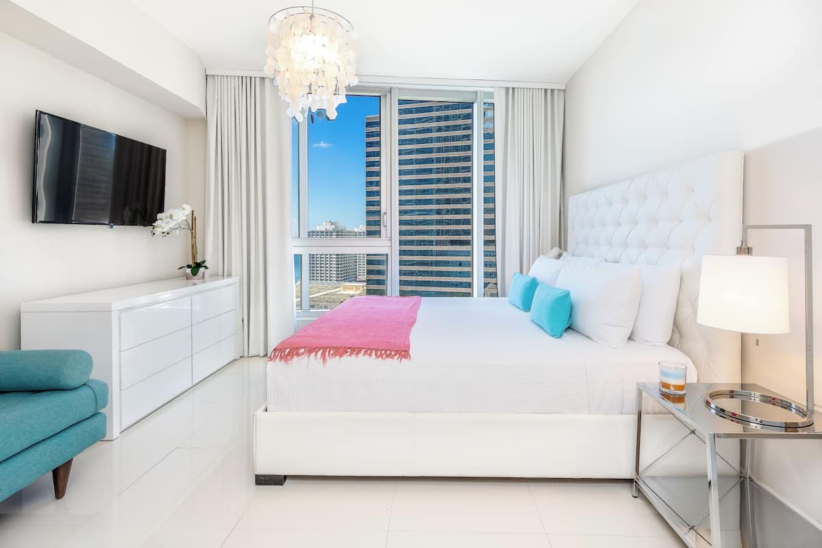Presidential Corner Apart, 2/2 and Sofa Bed, Ocean View1608 | 2 bedrooms, Egyptian cotton sheets, premium bedding, in-room safe