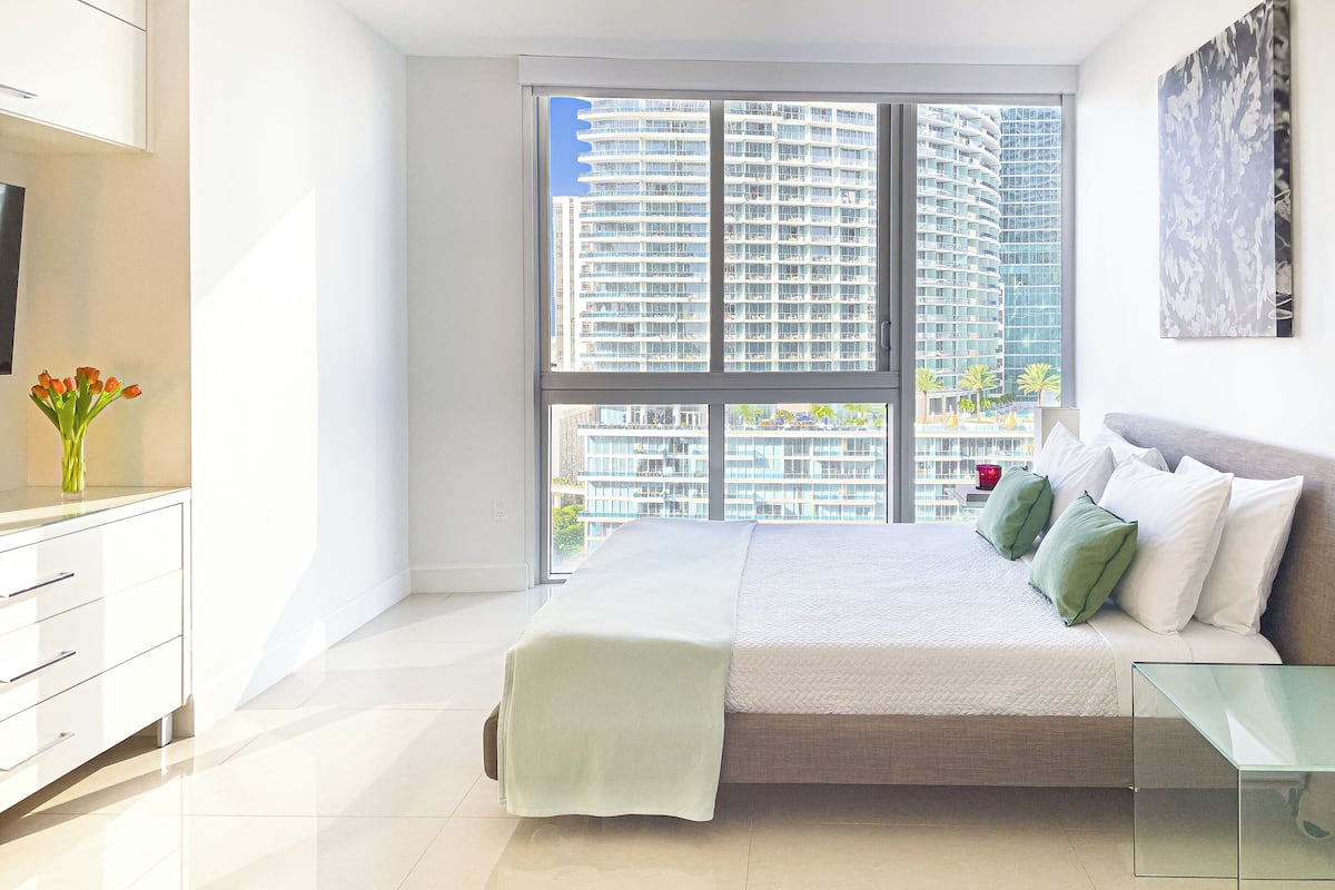 Boutique Corner Apart, 2/2, Sofa Bed, Ocean View, Balcony2002 | 2 bedrooms, Egyptian cotton sheets, premium bedding, in-room safe