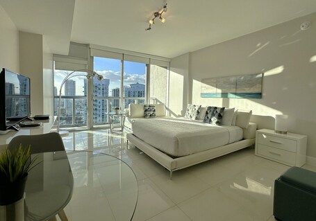 Miami Vacation Rentals Brickell - Image 117