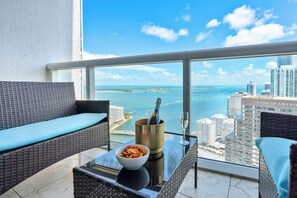 Design Apartment, 1 Bedroom, Balcony, Ocean View 4809 | Balcony - Miami Vacation Rentals - Brickell (Miami)