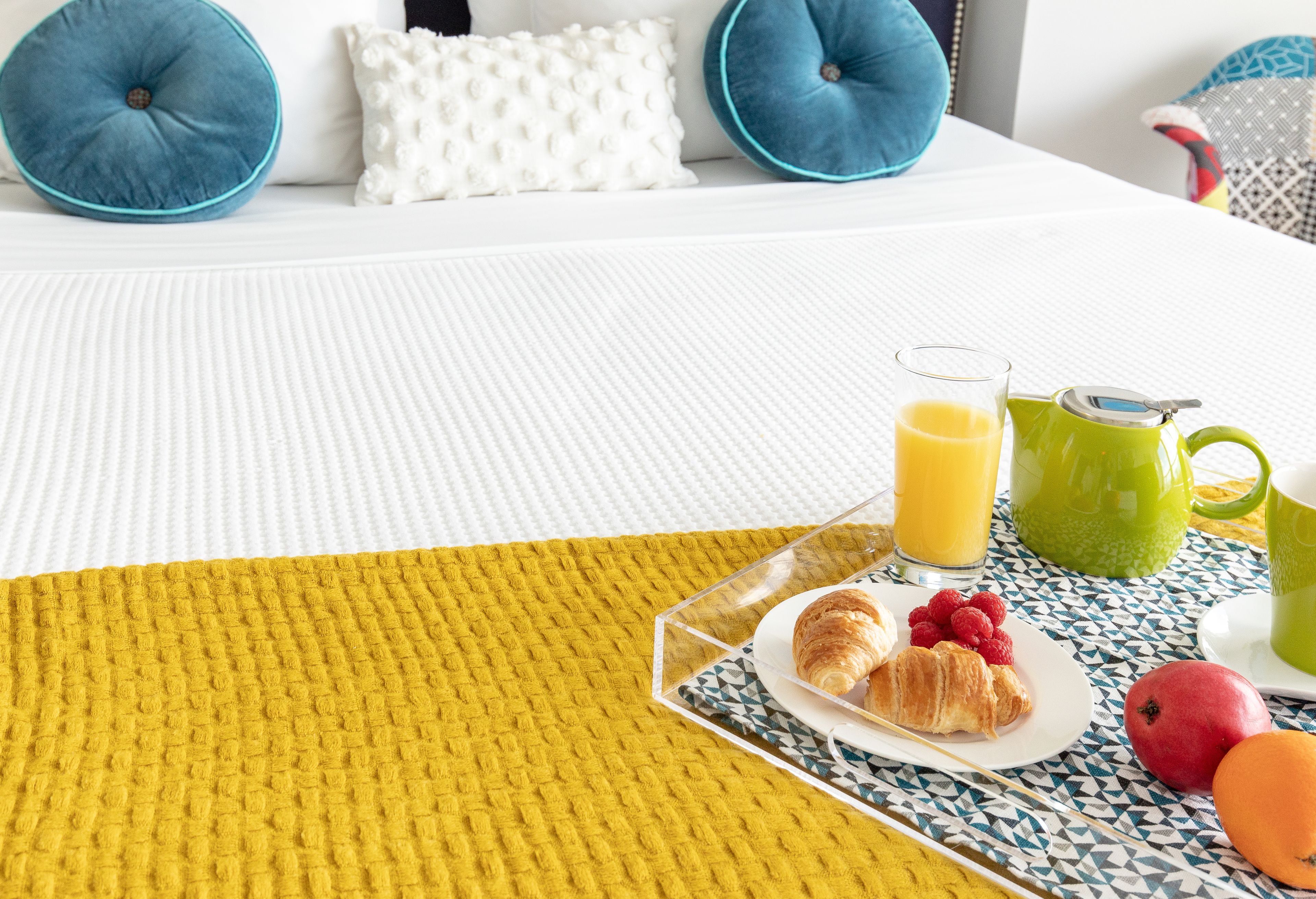 boutique apart, 1 king & sofa bed, sauna, river/city views, balcony | egyptian cotton sheets, premium bedding, in-room safe