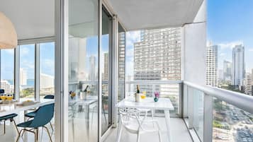 Boutique Corner Apart, 2/2, Sofa Bed, Ocean View, Balcony1808 | Balcón