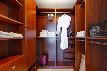 Miami Vacation Rentals Brickell - Image 181