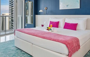 Superior-Apartment, 1 Schlafzimmer, Küche, Meerblick | Bettwäsche aus ägyptischer Baumwolle, hochwertige Bettwaren, Zimmersafe