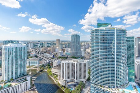 Miami Vacation Rentals Brickell - Image 60