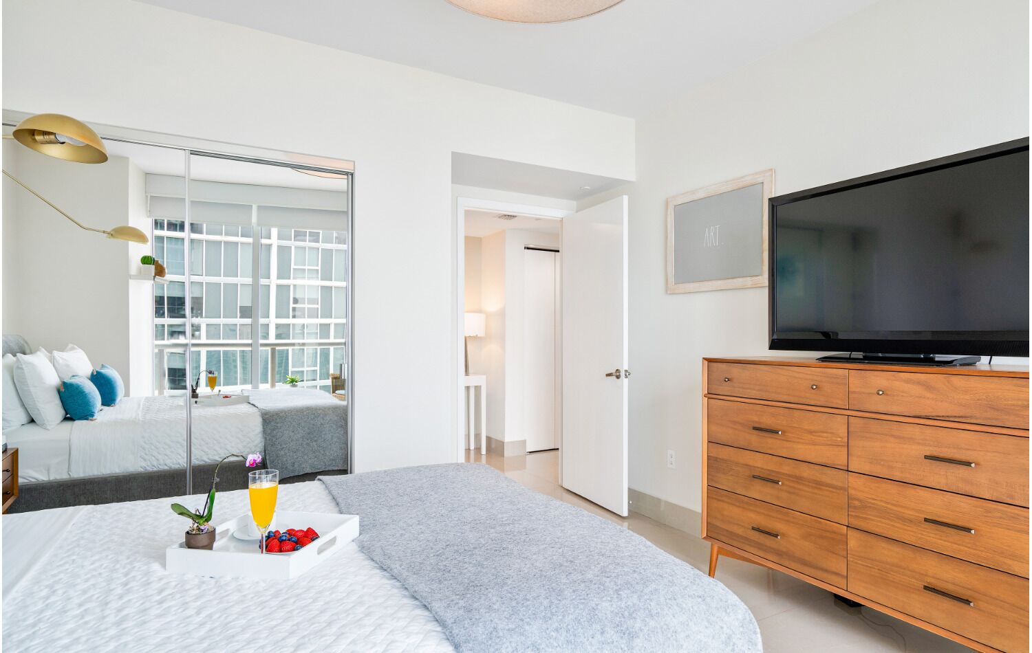 Family Apartment, 2 Bedrooms, Kitchen | Egyptian cotton sheets, premium bedding, in-room safe