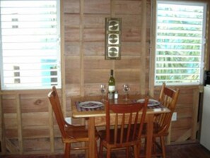 平房, 非吸煙房 | 房內用餐