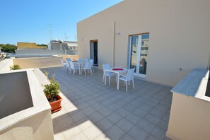 Exterior - Zenith (Gallipoli)