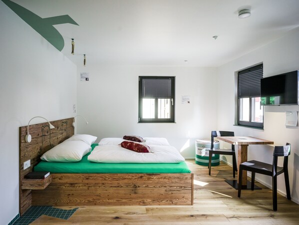 Deluxe Double Room (6) | Individually decorated, individually furnished, desk, blackout curtains