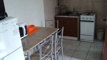 Standard Apartment, Multiple Beds, Non Smoking | Living area | 24-inch flat-screen TV with cable channels, LCD TV