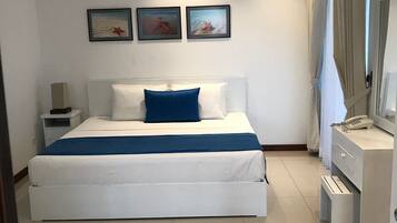 2 Bedrooms Apartment | 2 bedrooms, iron/ironing board, rollaway beds, free WiFi
