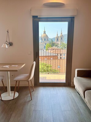 Terrace/patio - San Lorenzo Suites (San Lorenzo de El Escorial)