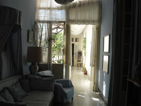 Interior - Rosella Bianchi (Palermo)