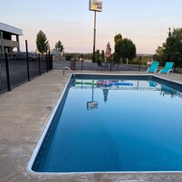Seasonal outdoor pool