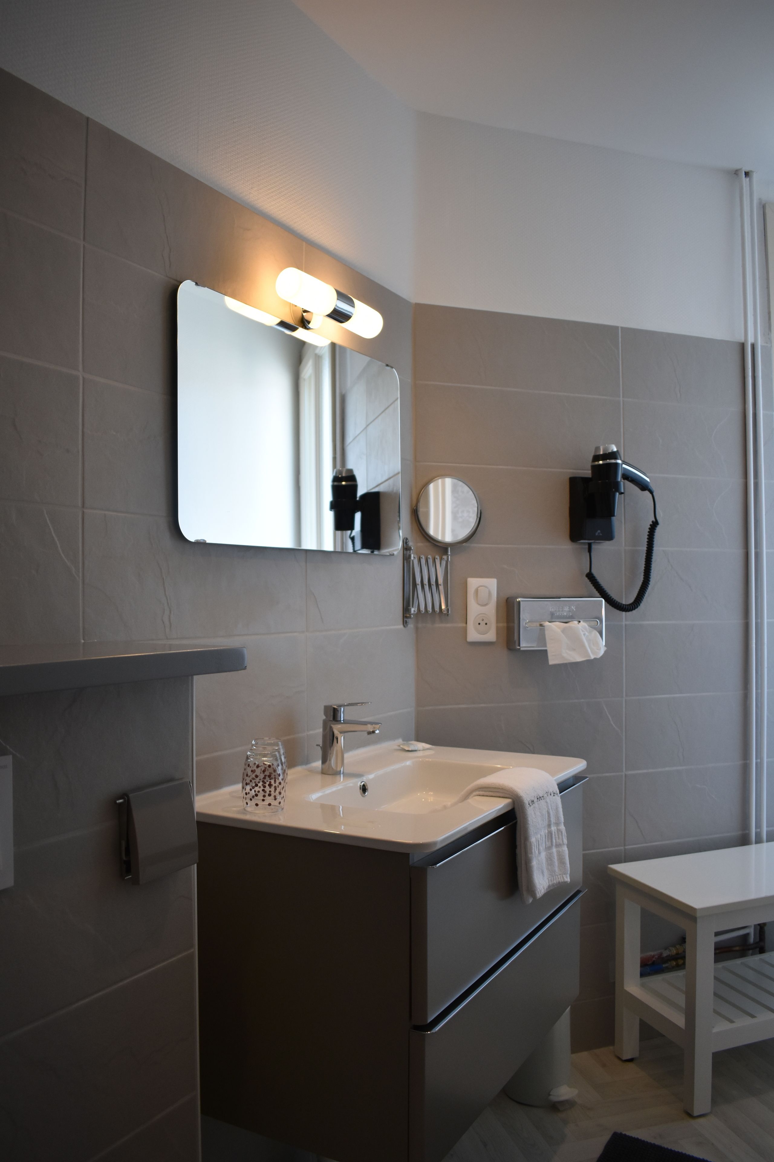 double room | bathroom amenities | free toiletries, hair dryer, towels
