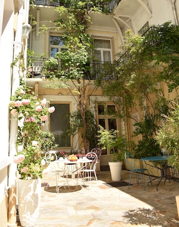 Courtyard