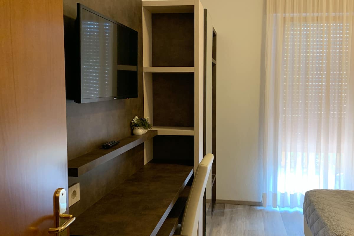 Double or Twin Room | In-room safe, free WiFi, bed sheets