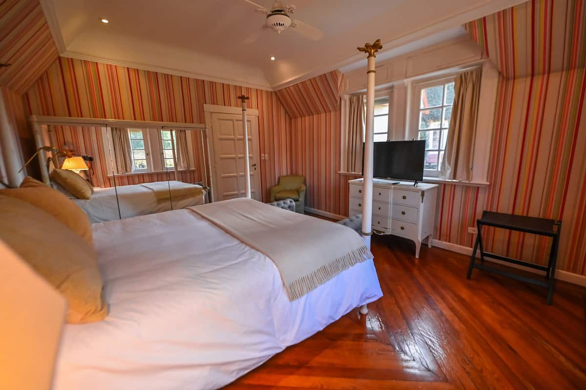 Familie suite | 2 slaapkamers, lakens van Egyptisch katoen, luxe beddengoed
