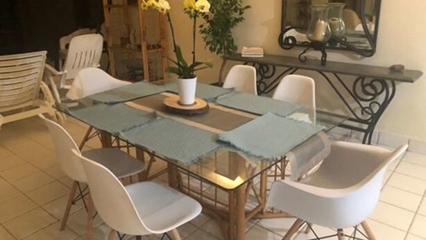 Family House, 3 Bedrooms, Beachfront | In-room dining - Treasure of Sun Oceanfront Beach House (Tijuana)