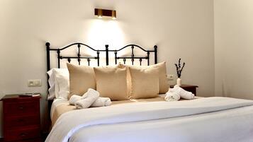 Double or Twin Room | Blackout drapes, rollaway beds, free WiFi, bed sheets