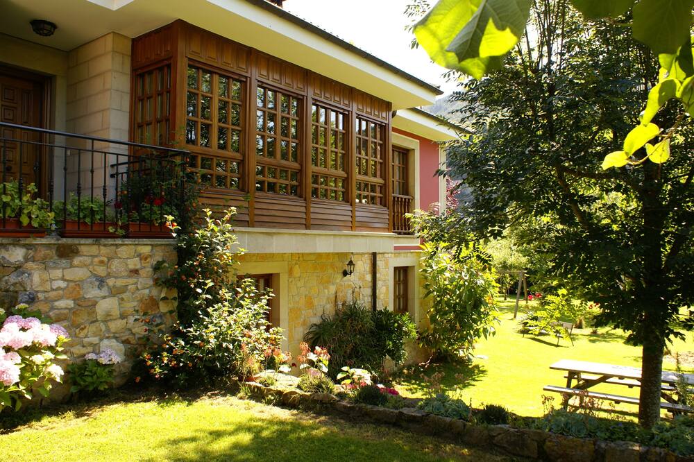 Casa Marian
