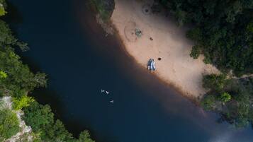 Private beach, sun-loungers, kayaking
