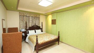 Deluxe Double Room | Blackout drapes, soundproofing, free WiFi