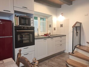 Microwave, oven, dishwasher