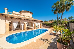 Piscina all'aperto