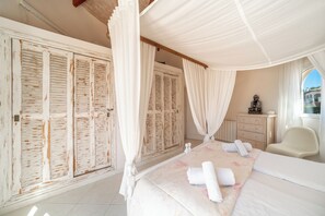 3 habitaciones y caja de seguridad en la habitación 