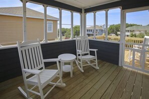 Interior - Community Pool Across the street! Large deck!! Oceanfront parking! (Corolla)