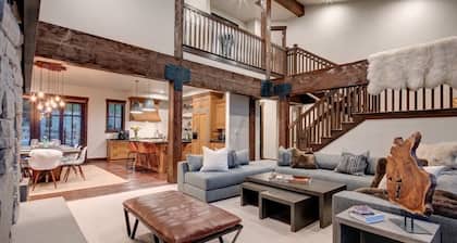 The Silver Star - Ski In/Out 5BR - PC Luxury!