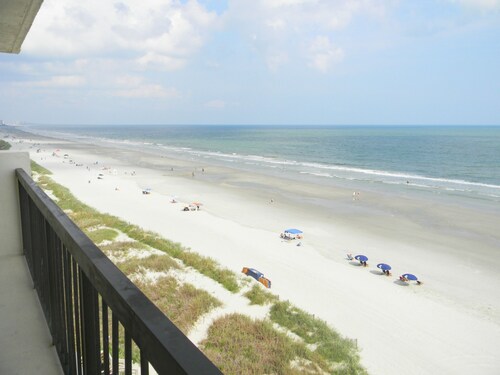 Penthouse frente al mar! ¡Tarifas por noche disponibles para septiembre!