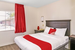 Minibar, Schreibtisch, Bügeleisen/Bügelbrett, kostenloses WLAN