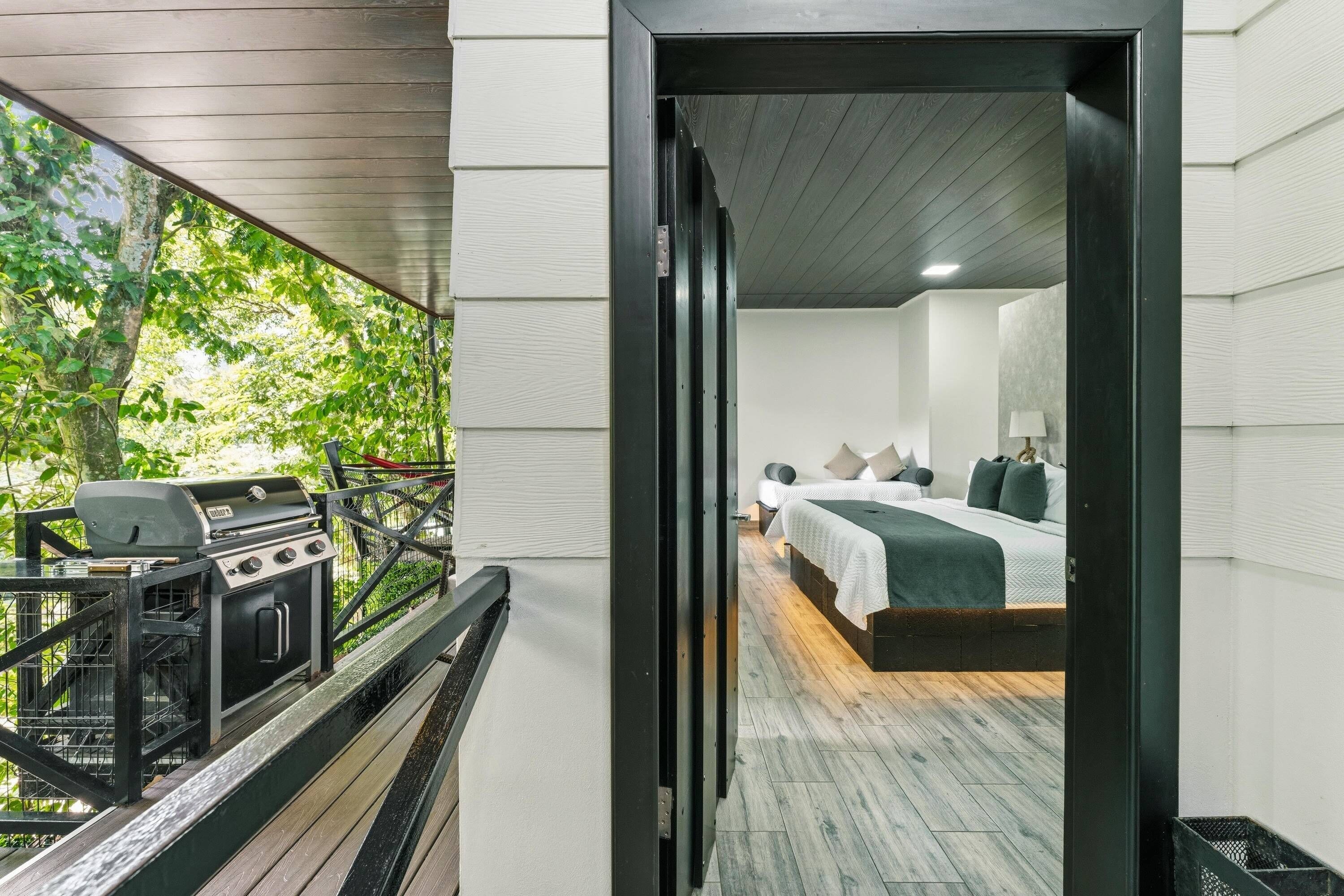 Chambre Luxe | Literie de qualité supérieure, coffres-forts dans les chambres