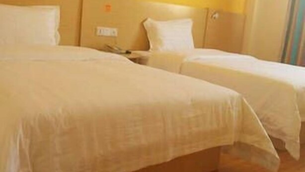 Room - 7 Days Inn (Taiyuan)