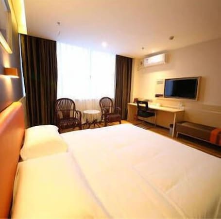 Room. 7 Days Premium
