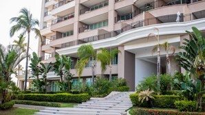 Unclassified image, 5 of 22, button - Grand Venetian Condominium (Puerto Vallarta)