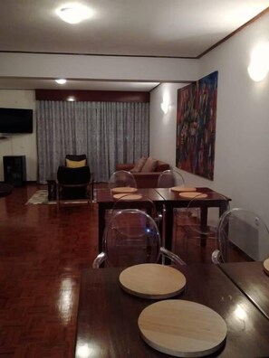 Restaurant - Ka Maxakeni Guest house (Maputo)