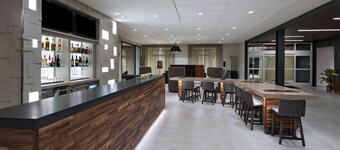 Courtyard by Marriott Jackson Madison