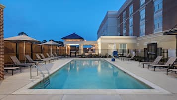 Outdoor pool, open 10:00 AM to 10:00 PM, pool umbrellas, sun loungers