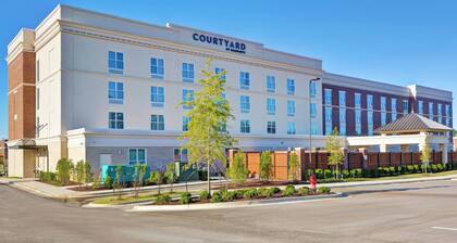Courtyard by Marriott Jackson Madison