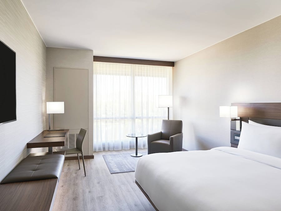 Pillow-top beds, in-room safe, desk, laptop workspace