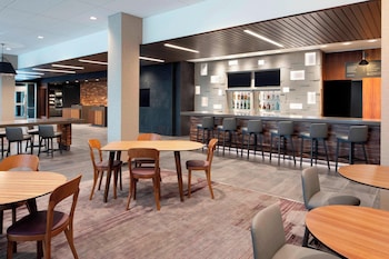 Courtyard by Marriott Albany Troy/Waterfront