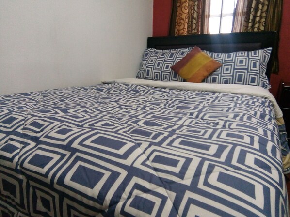 Family Bungalow, 3 Bedrooms, Non Smoking | 3 bedrooms, iron/ironing board, free WiFi - White Cottage Nuwara Eliya (Nuwara Eliya)