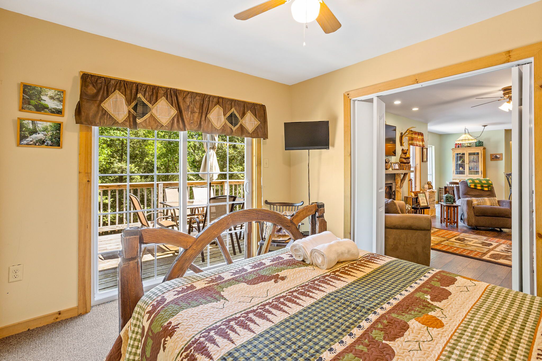 5 bedrooms, iron/ironing board, travel crib, free WiFi