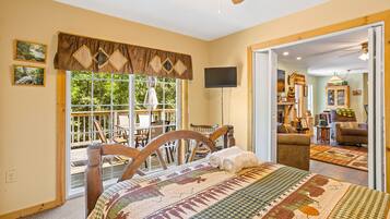 5 soverom, strykejern/-brett, reiseseng for barn og wi-fi (inkludert)