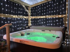 المنشأة من الداخ�ل